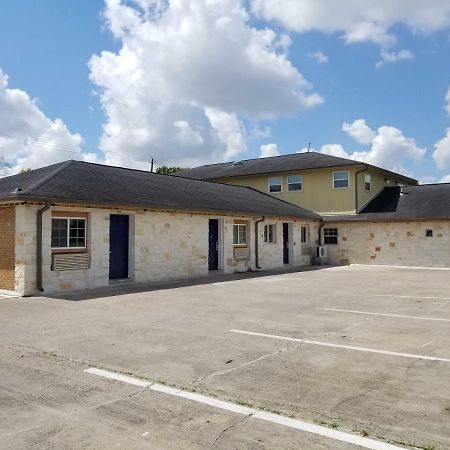 Lone Star Inn By Fairbridge Rosenberg Exteriér fotografie
